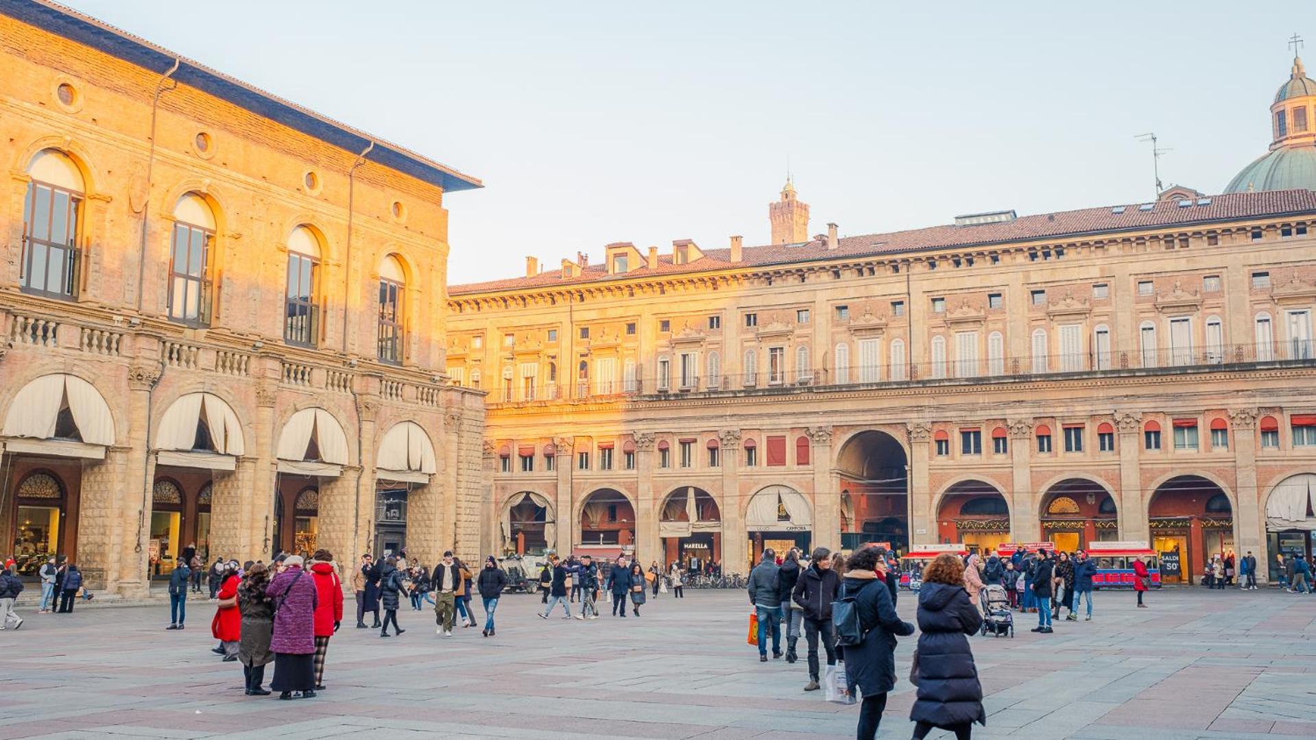 Piazza Grande - Italian Homing Apartment Bologna Ngoại thất bức ảnh