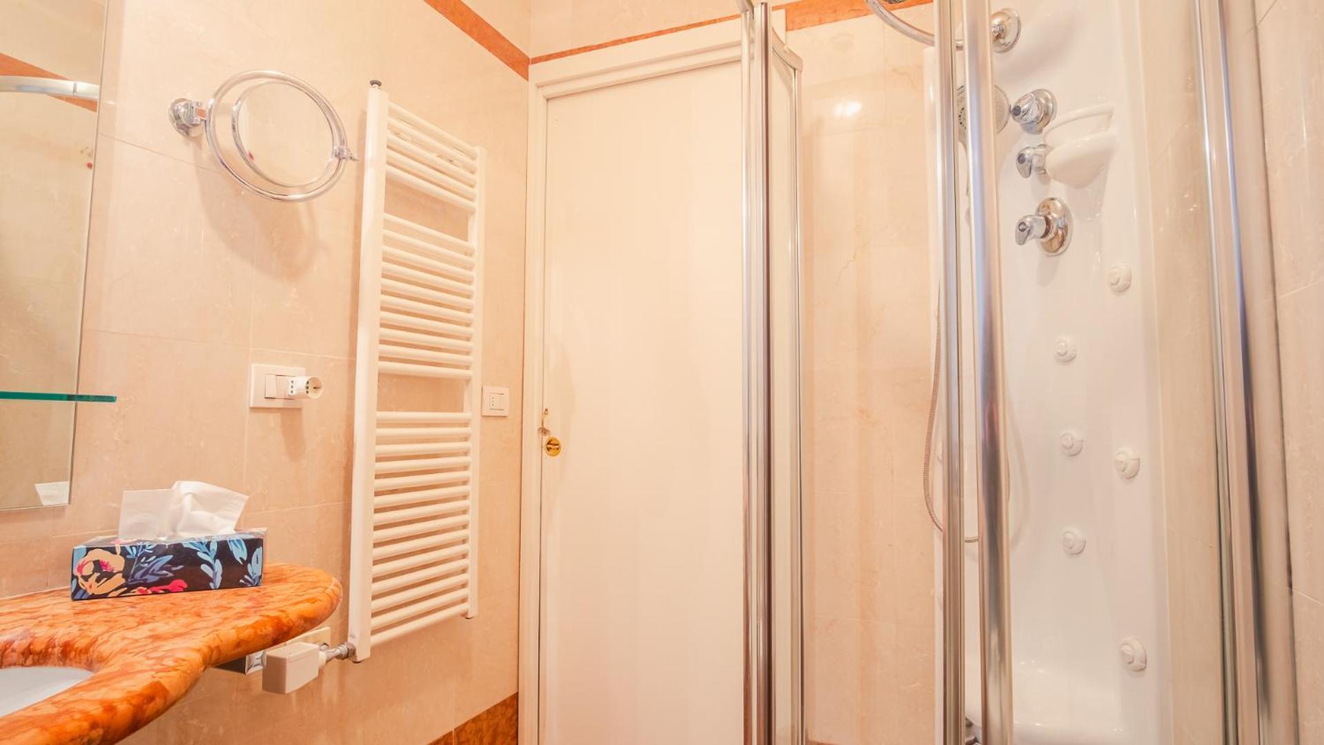 Piazza Grande - Italian Homing Apartment Bologna Ngoại thất bức ảnh
